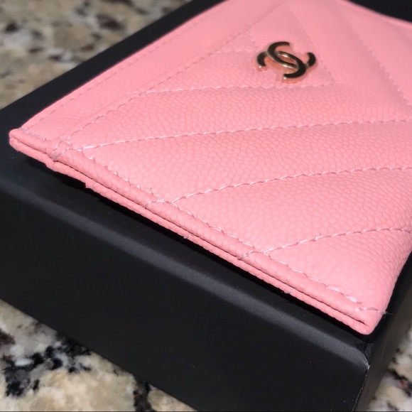 ❌Sold❌Chanel Matte Pink Caviar Leather Card Holder - Picture 4 of 8